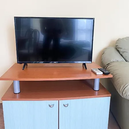 Апартаменты - One Bedroom Beachfront Золотые Пески